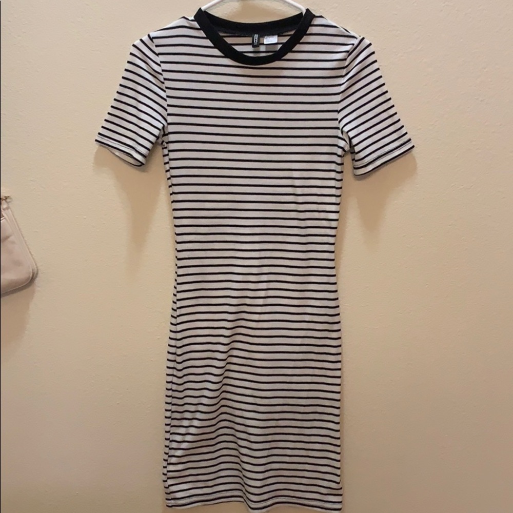 Divided Tight Dress